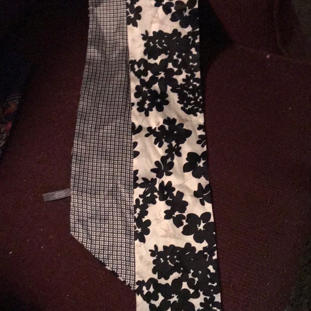 2-sided silk scarf